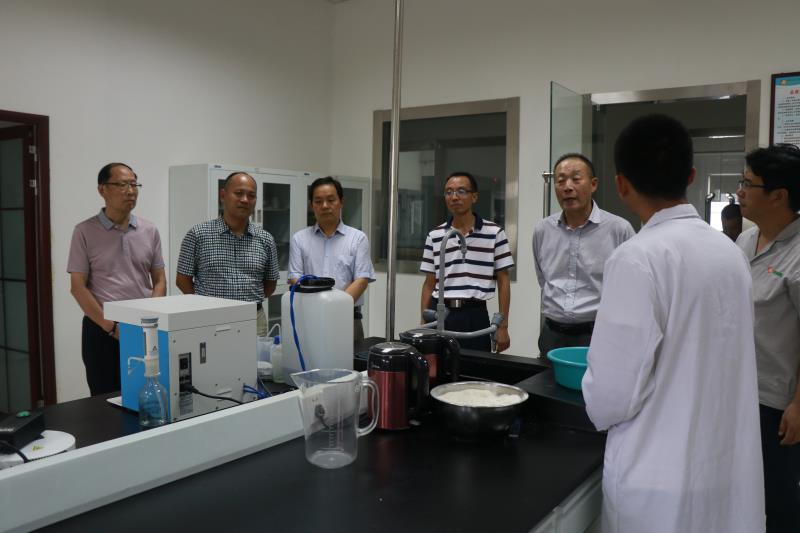 中糧協(xié)副會長任智到西瑞集團興平園區(qū)參觀指導