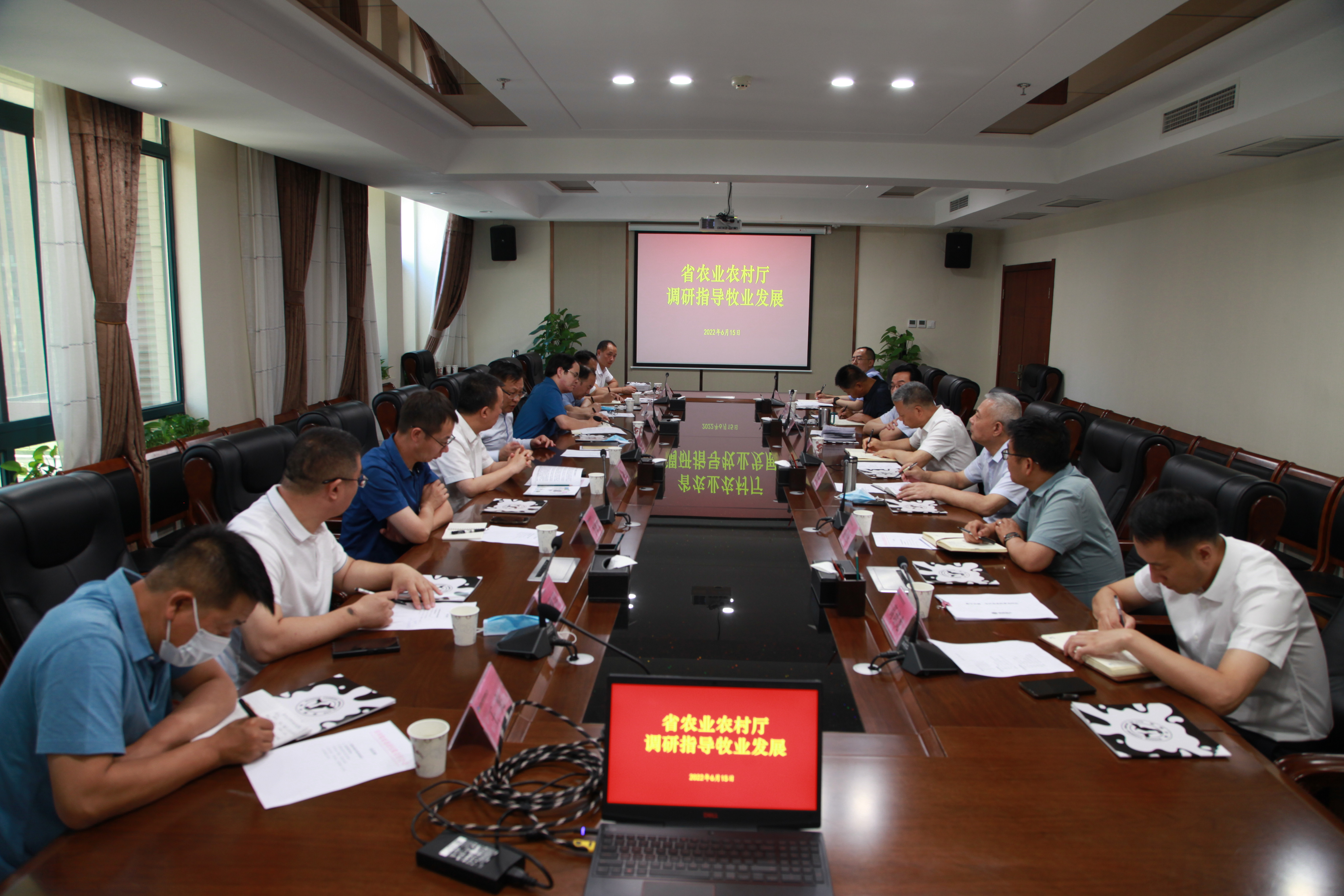 省農(nóng)業(yè)農(nóng)村廳副廳長任步學一行到糧農(nóng)集團調研指導工作